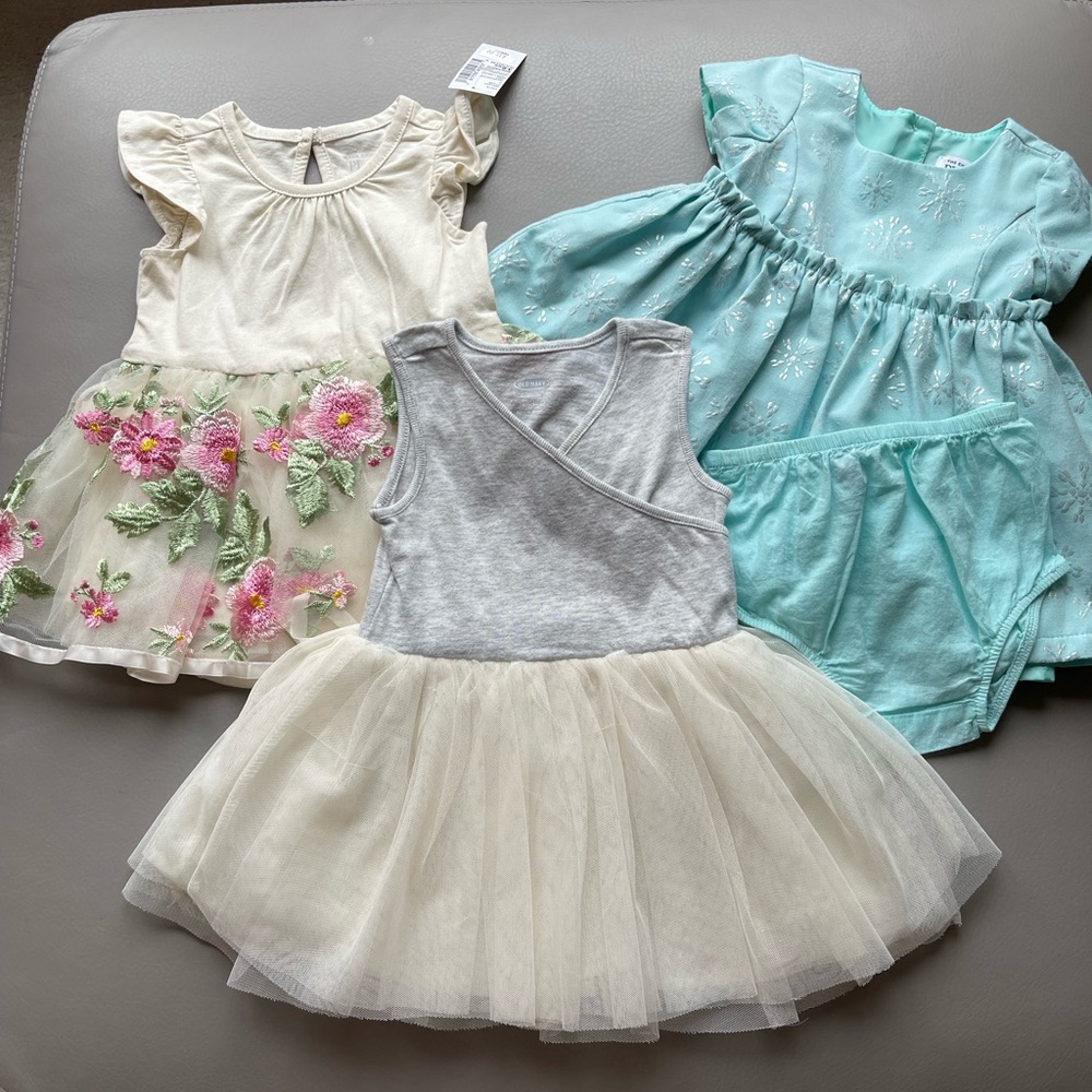 Children’s place/OldNavy Summer Bundle dress NWT/EUC size 3/6M